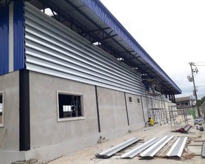 For Sale or Rent Warehouse 1,000 sqm in Lam Luk Ka, Pathum Thani, Thailand