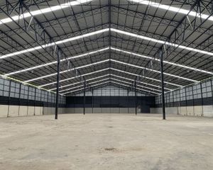 For Rent Warehouse 6,750 sqm in Phanat Nikhom, Chonburi, Thailand