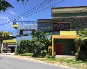 For Sale 5 Beds Townhouse in Ko Samui, Surat Thani, Thailand