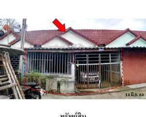 For Sale Townhouse 84.8 sqm in Mueang Uthai Thani, Uthai Thani, Thailand