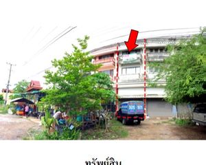 For Sale Retail Space 72 sqm in Wat Bot, Phitsanulok, Thailand