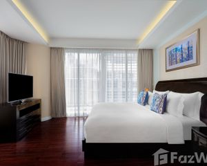 For Rent 2 Beds Condo in Pathum Wan, Bangkok, Thailand