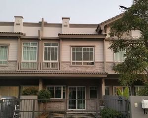 For Rent 3 Beds Townhouse in Min Buri, Bangkok, Thailand