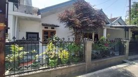 Rumah dijual dengan 3 kamar tidur di Babakan Ciparay, Jawa Barat