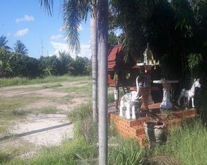 For Rent Land 2,000 sqm in Bang Lamung, Chonburi, Thailand