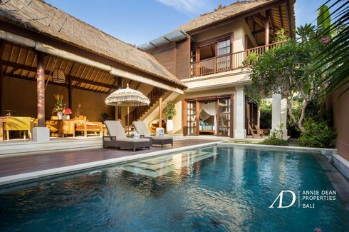 Komersial dijual dengan 14 kamar tidur di Kerobokan, Bali