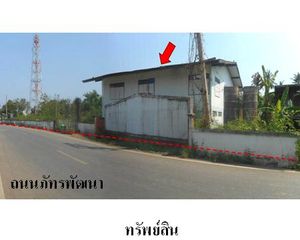 For Sale Land 11,700 sqm in Mueang Phichit, Phichit, Thailand