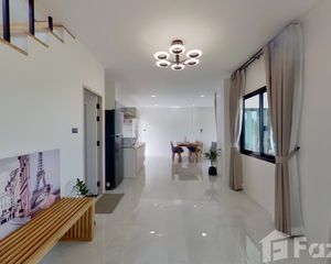 For Sale 3 Beds Townhouse in Hang Dong, Chiang Mai, Thailand