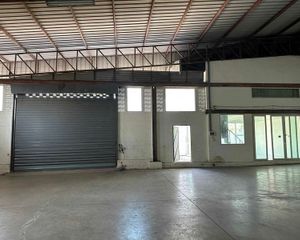 For Rent Warehouse 1,200 sqm in Phutthamonthon, Nakhon Pathom, Thailand