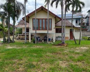 For Sale 3 Beds 一戸建て in Mueang Lampang, Lampang, Thailand