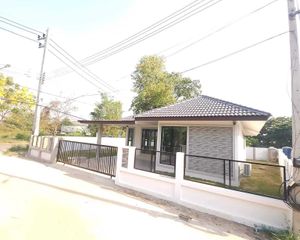 For Sale 3 Beds House in Mueang Lamphun, Lamphun, Thailand