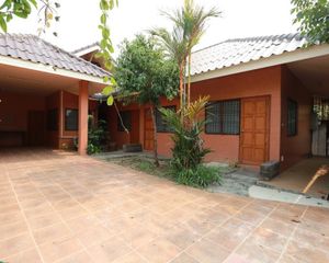 For Rent 4 Beds House in Mueang Lamphun, Lamphun, Thailand
