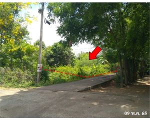 For Sale House 1,144 sqm in Mueang Ang Thong, Ang Thong, Thailand