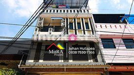 Rumah dijual dengan 10 kamar tidur di Pademangan Barat, Jakarta