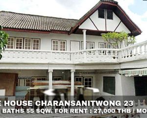 For Rent 5 Beds House in Bangkok Noi, Bangkok, Thailand