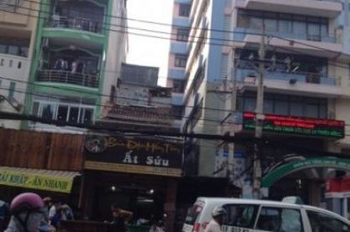 Cho thuê nhà phố 4 phòng ngủ tại Phường 13, Quận Tân Bình, Hồ Chí Minh