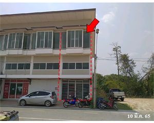 For Sale Retail Space 64 sqm in Sawang Arom, Uthai Thani, Thailand