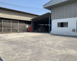 For Rent Warehouse 1,700 sqm in Bang Phli, Samut Prakan, Thailand