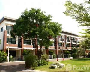 For Sale or Rent 3 Beds Townhouse in Mueang Phuket, Phuket, Thailand