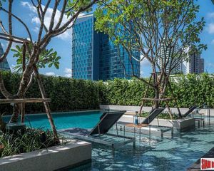 For Sale 2 Beds Apartment in Watthana, Bangkok, Thailand