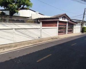 For Rent 3 Beds House in Pak Kret, Nonthaburi, Thailand