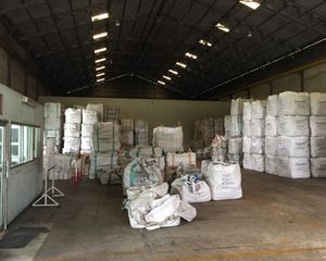 For Rent Warehouse 1,800 sqm in Mueang Pathum Thani, Pathum Thani, Thailand