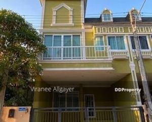 For Rent 3 Beds Townhouse in Soeng Sang, Nakhon Ratchasima, Thailand