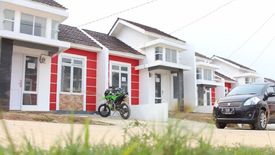 Rumah dijual dengan 2 kamar tidur di Caringin, Jawa Barat