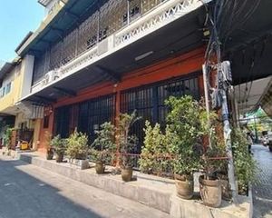 For Rent Retail Space 42 sqm in Phra Nakhon Si Ayutthaya, Phra Nakhon Si Ayutthaya, Thailand