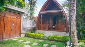 Komersial dijual dengan 5 kamar tidur di Abianbase, Bali