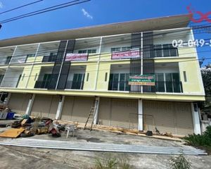 For Sale Retail Space 120 sqm in Mae Sot, Tak, Thailand