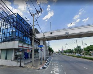 For Sale Office 368 sqm in Bueng Kum, Bangkok, Thailand