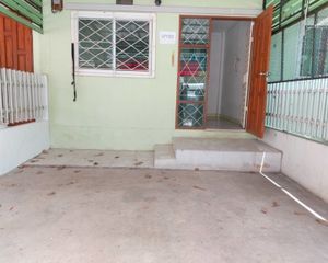 For Rent 2 Beds Townhouse in Soeng Sang, Nakhon Ratchasima, Thailand