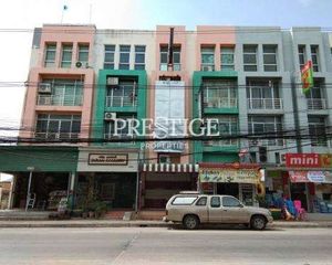 For Sale or Rent 4 Beds Retail Space in Bang Lamung, Chonburi, Thailand