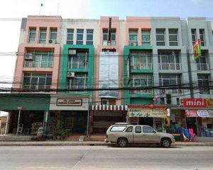 For Sale or Rent 4 Beds Retail Space in Bang Lamung, Chonburi, Thailand