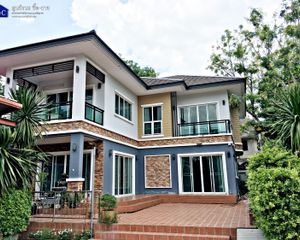 For Sale 6 Beds House in Don Mueang, Bangkok, Thailand