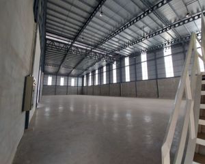For Rent Warehouse 2,000 sqm in Bang Phli, Samut Prakan, Thailand