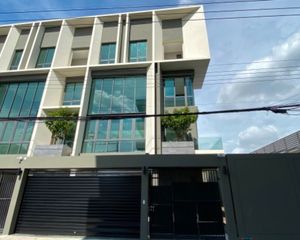 For Sale 4 Beds Office in Suan Luang, Bangkok, Thailand