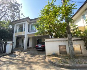 For Sale or Rent 3 Beds House in Mueang Nonthaburi, Nonthaburi, Thailand