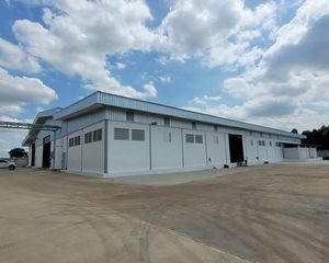 For Rent 5 Beds Warehouse in Ban Bueng, Chonburi, Thailand