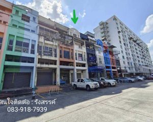 For Sale Retail Space 192 sqm in Khan Na Yao, Bangkok, Thailand