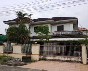 For Sale 4 Beds House in Mueang Songkhla, Songkhla, Thailand