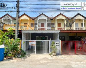 For Sale 3 Beds Townhouse in Tha Muang, Kanchanaburi, Thailand