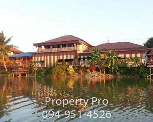 For Sale 10 Beds House in Phra Nakhon Si Ayutthaya, Phra Nakhon Si Ayutthaya, Thailand