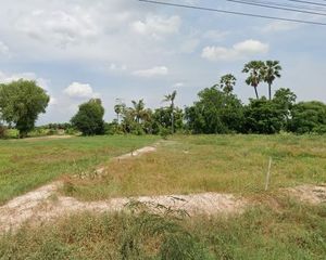 For Sale Land 37,952 sqm in Nong Khayang, Uthai Thani, Thailand