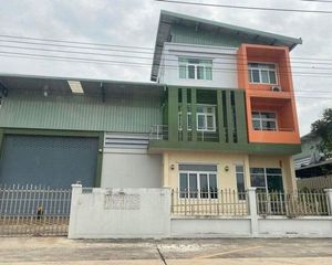 For Rent Warehouse 600 sqm in Lam Luk Ka, Pathum Thani, Thailand