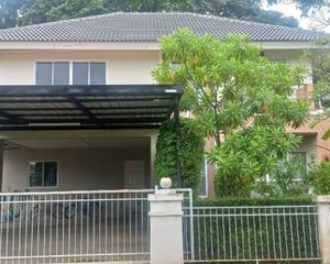 For Sale or Rent 4 Beds House in San Kamphaeng, Chiang Mai, Thailand