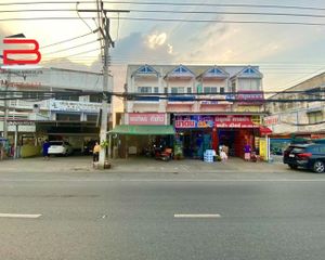 For Sale Retail Space 83.6 sqm in Thanyaburi, Pathum Thani, Thailand