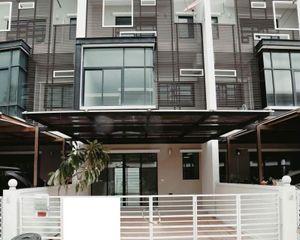 For Sale or Rent 3 Beds Townhouse in Mueang Nonthaburi, Nonthaburi, Thailand