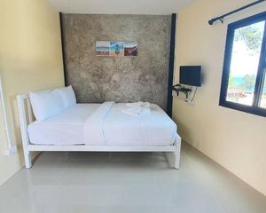 For Sale 15 Beds Hotel in Mueang Rayong, Rayong, Thailand